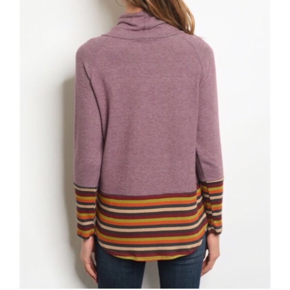 Draw string cowl neck - Picture 2 of 2